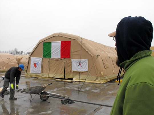 L'ospedale da campo italiano donato a Talca dopo il terremoto.